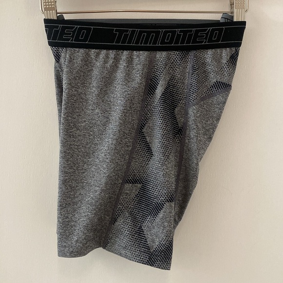 Timoteo Compression Shorts - Picture 4 of 7